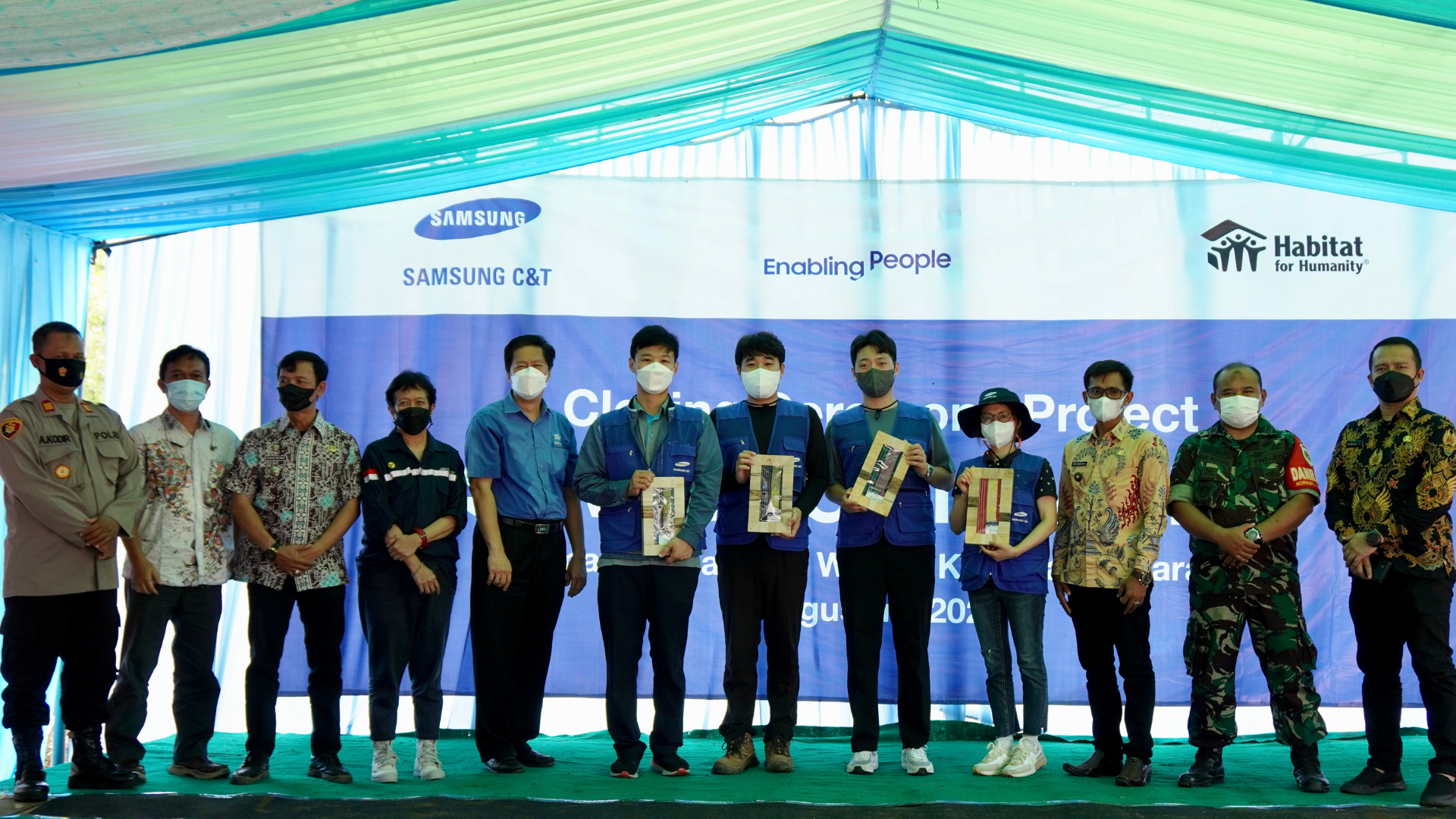 Habitat for Humanity Indonesia dan Samsung C&T Selesaikan Tahap Ke-2 Program Perbaikan Komunitas di Cilamaya melalui Proyek Samsung Village