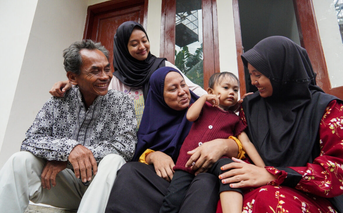 HFHI – MedcoEnergi