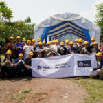 Tawa, Peluh, dan Harapan: Cerita Relawan IES di Mauk, Tangerang